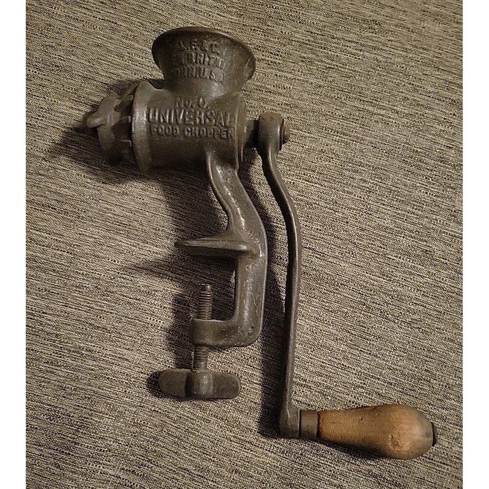 LF&C New Britain Conn USA No. 0 Universal Food Chopper Meat Grinder pat. 1897?